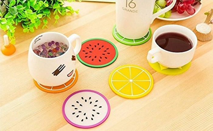 https://cdn.shopify.com/s/files/1/0925/0203/2693/files/HL0029-Silicone-Coaster-Fruit-Design-5-Pc-Set.jpg?v=1736089923
