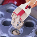 https://cdn.shopify.com/s/files/1/0925/0203/2693/files/JDI015-Cupcake-Scoop-Batter-Dispenser_All_5586_1-2.jpg?v=1736063561