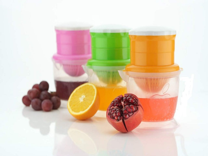 https://cdn.shopify.com/s/files/1/0925/0203/2693/files/RK013-2-in-1-Manual-Fruit-Juicer_All_5051_1.jpg?v=1736055038