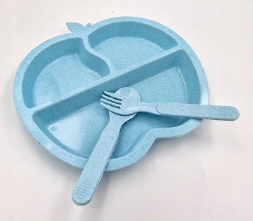 https://cdn.shopify.com/s/files/1/0925/0203/2693/files/WJI-131-Apple-Shaped-Kids-Plastic-2-Plates-With-Spoon-Fork_All_4166_1.jpg?v=1736060839